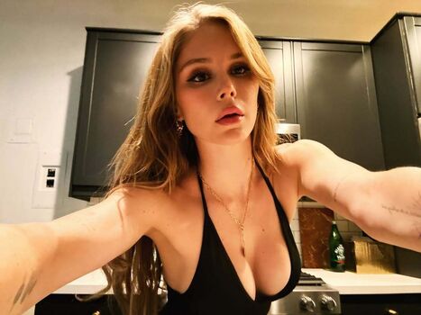 Erin moriarty leaked private photo uncensored HD quality