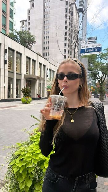 Erin moriarty leaked private photo uncensored HD quality