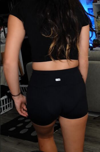 Extraemily page leaked private photo uncensored HD quality