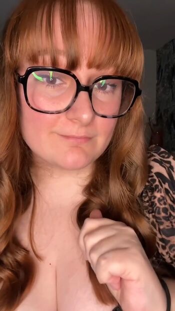 Fannyjhsz page leaked private photo uncensored HD quality