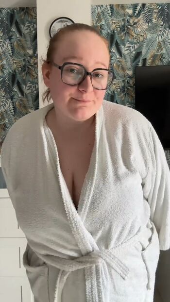 Fannyjhsz page leaked private photo uncensored HD quality