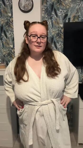 Fannyjhsz page leaked private photo uncensored HD quality