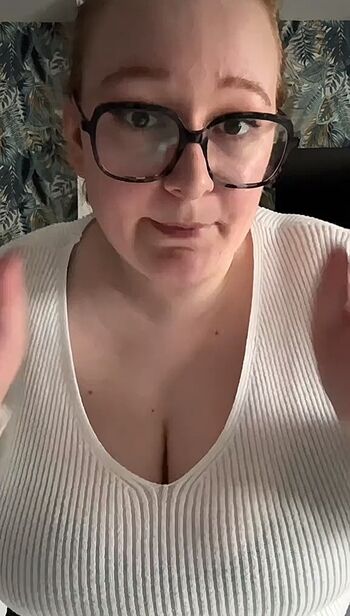 Fannyjhsz page leaked private photo uncensored HD quality