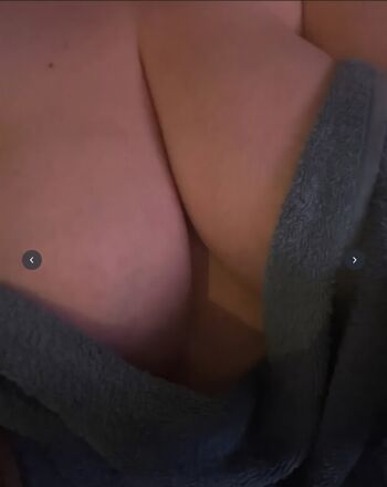 Fannyjhsz leaked private photo uncensored HD quality