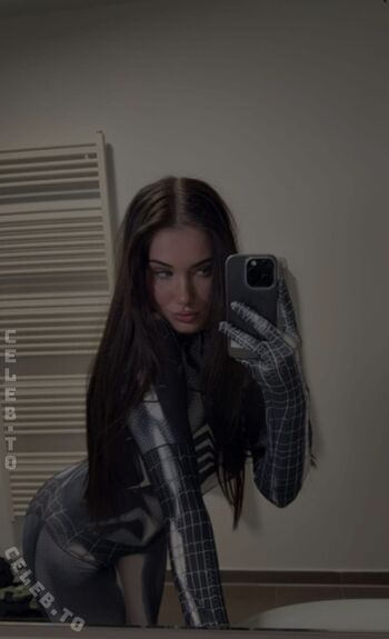 Faye sxh  page leaked private photo uncensored HD quality
