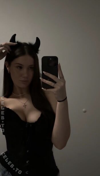 Faye sxh leaked private photo uncensored HD quality