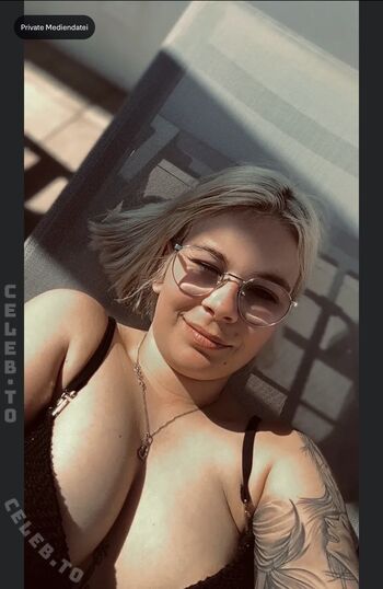 Fenni leaked private photo uncensored HD quality