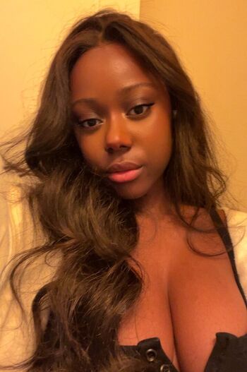 Filmfae leaked private photo uncensored HD quality