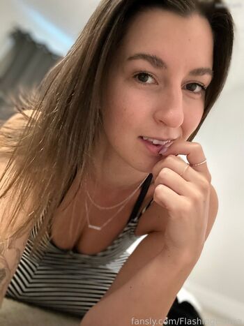 Flashingemma leaked private photo uncensored HD quality