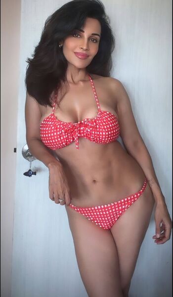 Flora saini leaked private photo uncensored HD quality