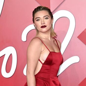 Florence pugh  page leaked private photo uncensored HD quality