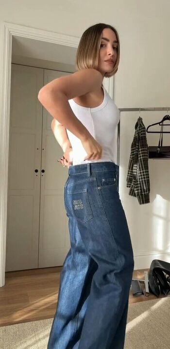 Frankie bridge  page leaked private photo uncensored HD quality