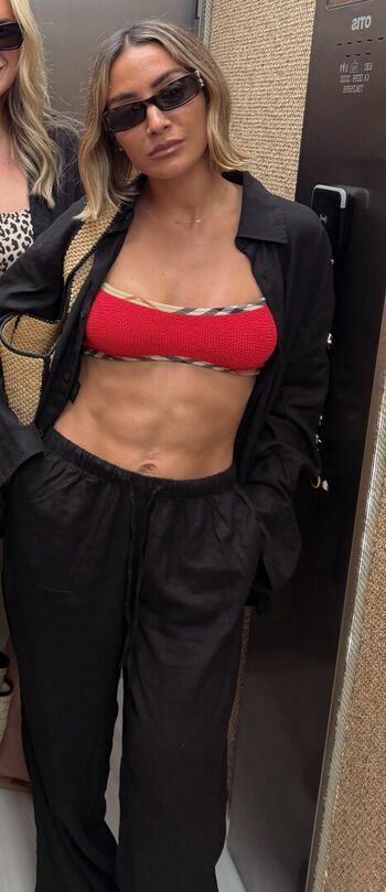 Frankie bridge  page leaked private photo uncensored HD quality