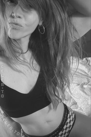 Frida funkel leaked private photo uncensored HD quality