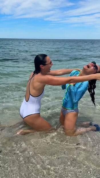Gal gadot page leaked private photo uncensored HD quality