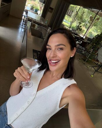 Gal gadot page leaked private photo uncensored HD quality