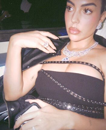 Georgina rodriguez page leaked private photo uncensored HD quality