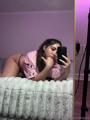 Giannagreyx page leaked private photo uncensored HD quality