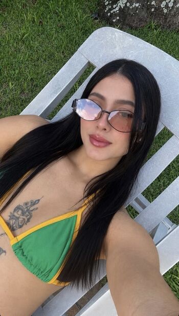Giuliaffrancine leaked private photo uncensored HD quality