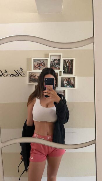 Giusy piazza leaked private photo uncensored HD quality