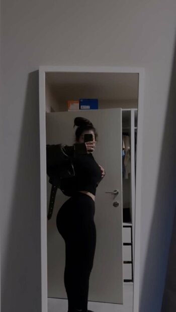 Gizem ycel page leaked private photo uncensored HD quality