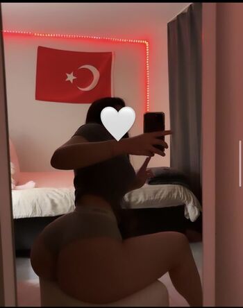 Gizem ycel leaked private photo uncensored HD quality