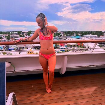 Glttergutz page leaked private photo uncensored HD quality