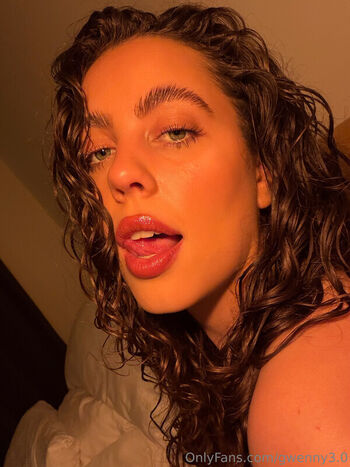 Gwenny leaked private photo uncensored HD quality