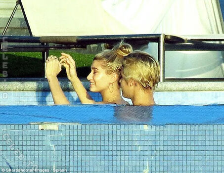 Hailey bieber page leaked private photo uncensored HD quality
