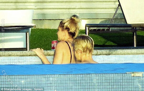 Hailey bieber page leaked private photo uncensored HD quality