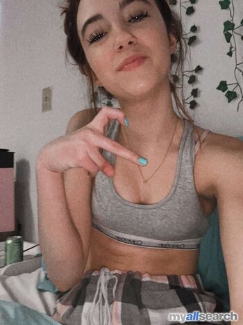 Haileys ur fav leaked private photo uncensored HD quality