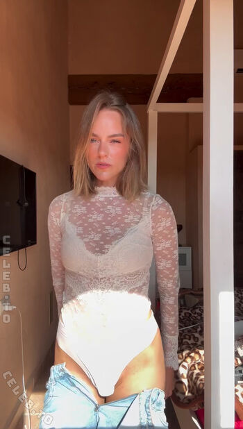 Helena niii leaked private photo uncensored HD quality