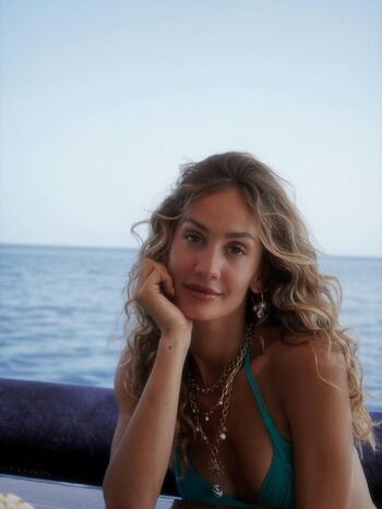 Helena prestes page leaked private photo uncensored HD quality