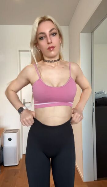 Helenakingsoul page leaked private photo uncensored HD quality