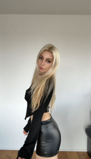 Helenakingsoul page leaked private photo uncensored HD quality
