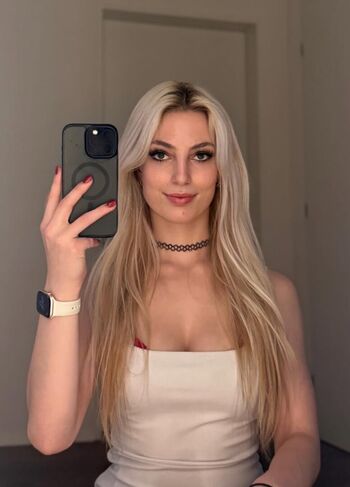 Helenakingsoul page leaked private photo uncensored HD quality