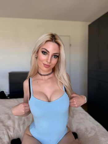 Helenakingsoul page leaked private photo uncensored HD quality