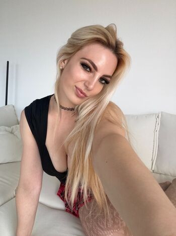 Helenakingsoul page leaked private photo uncensored HD quality