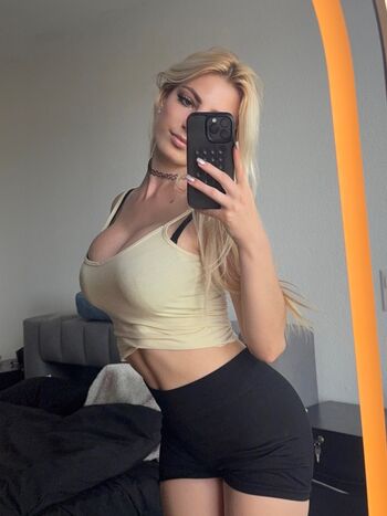 Helenakingsoul leaked private photo uncensored HD quality