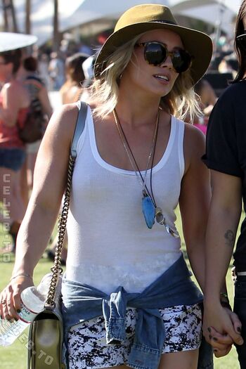 Hillary duff page leaked private photo uncensored HD quality