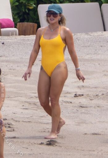 Hillary duff page leaked private photo uncensored HD quality