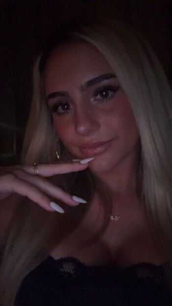 Hippicam  page leaked private photo uncensored HD quality