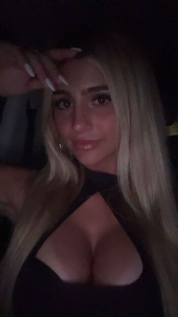 Hippicam  page leaked private photo uncensored HD quality