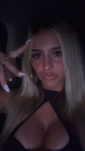 Hippicam  page leaked private photo uncensored HD quality