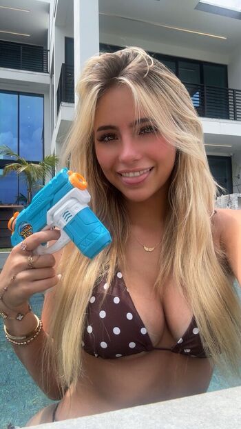 Hippicam  page leaked private photo uncensored HD quality