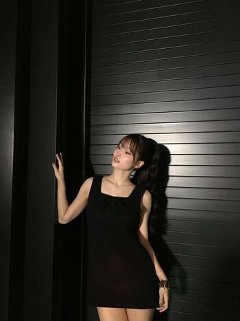 Hirai momo page leaked private photo uncensored HD quality