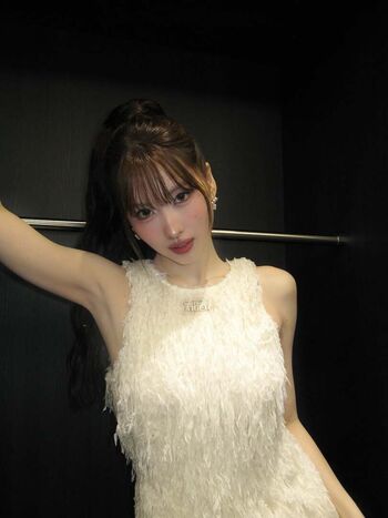 Hirai momo page leaked private photo uncensored HD quality