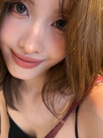 Hirai momo page leaked private photo uncensored HD quality