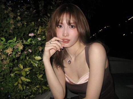 Hirai momo page leaked private photo uncensored HD quality