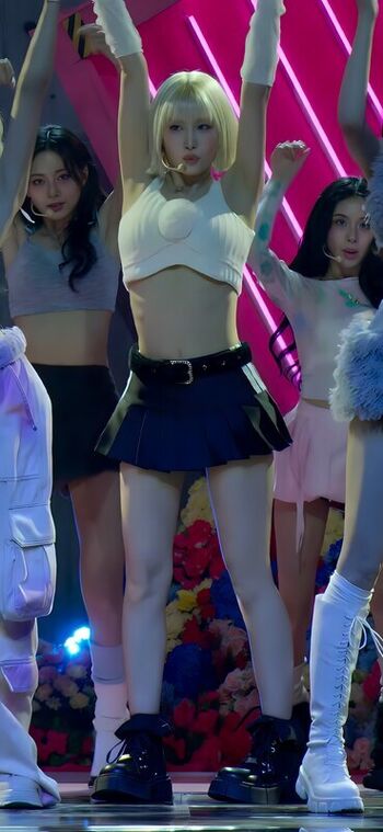 Hirai momo page leaked private photo uncensored HD quality